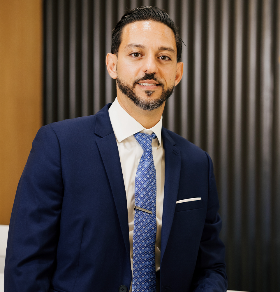 Meet Dr. Ashkan Davary